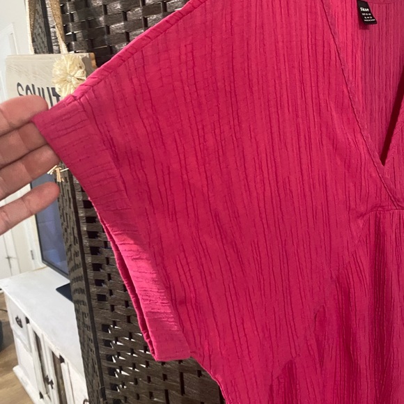 Women’s swim cover up size XL. NWOT. Dark pink. - Picture 3 of 4